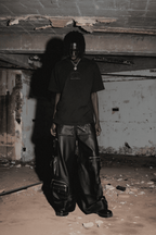 Discovery Vroken Blaack T-Shirt